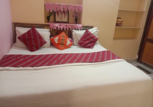 Standard Double Room6