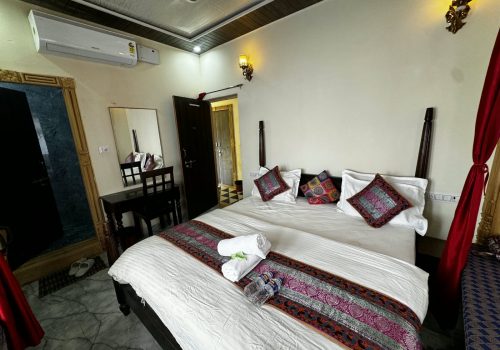 deluxe Room (1)